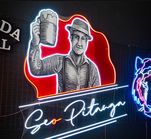 Pontual Neon — trabalho 5